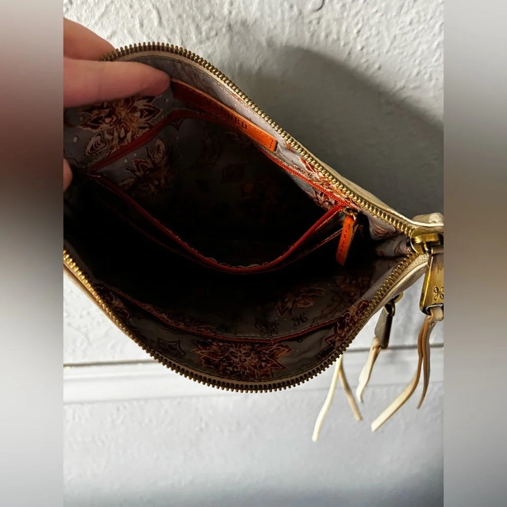 HOBO Cream Slim Crossbody Purse Leather Minimal Bag - Picture 6 of 11